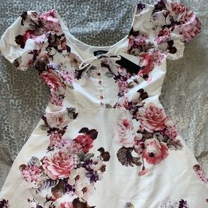 Floral short baby doll dress